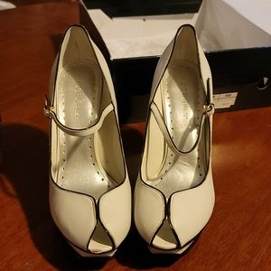 BCBG heels